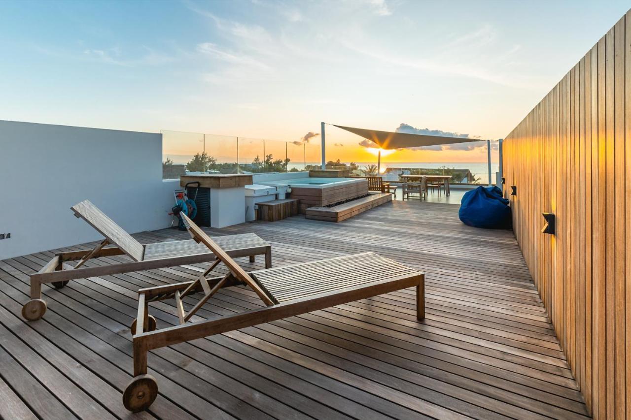 פרייבר Penthouse 13 - One Bay Residence With Private Rooftop Terrace And Dip In Pool מראה חיצוני תמונה