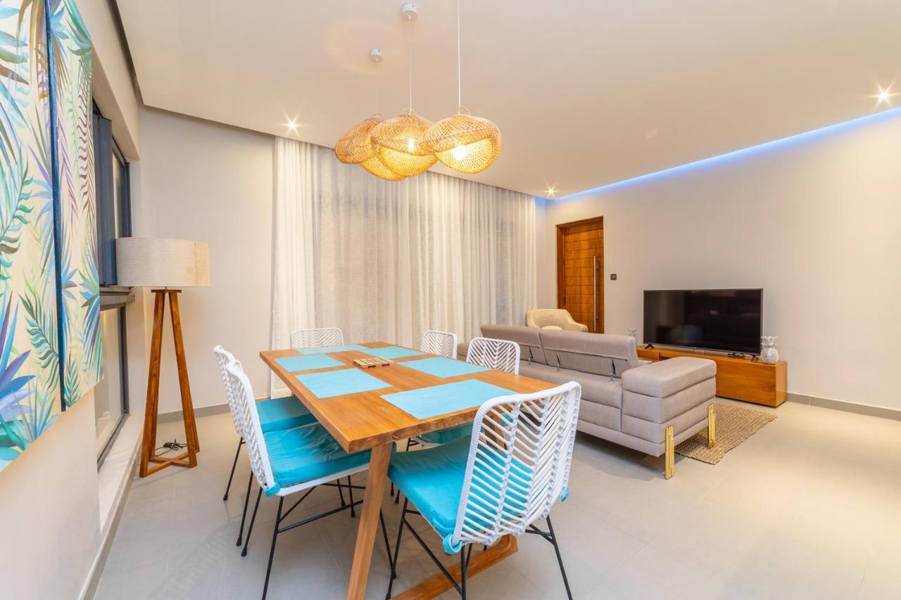 פרייבר Penthouse 13 - One Bay Residence With Private Rooftop Terrace And Dip In Pool מראה חיצוני תמונה